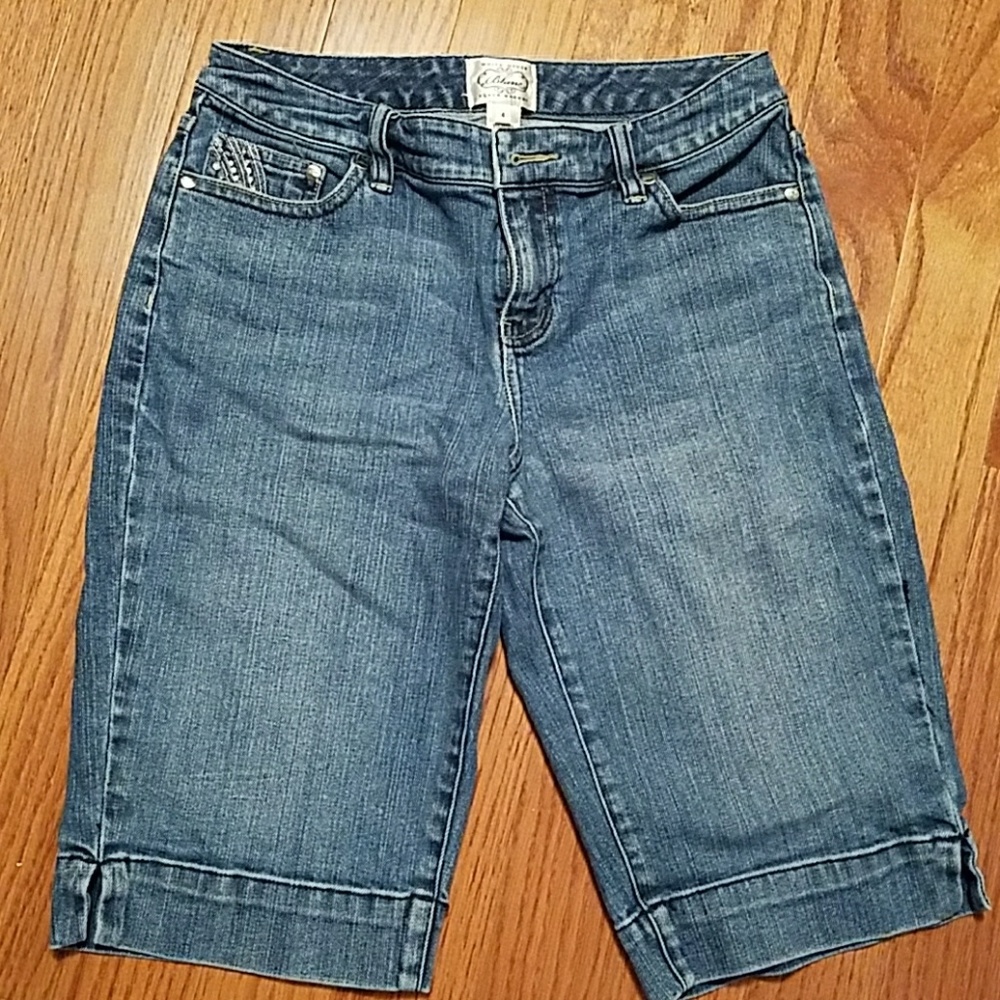 White house black market denim shorts sz4